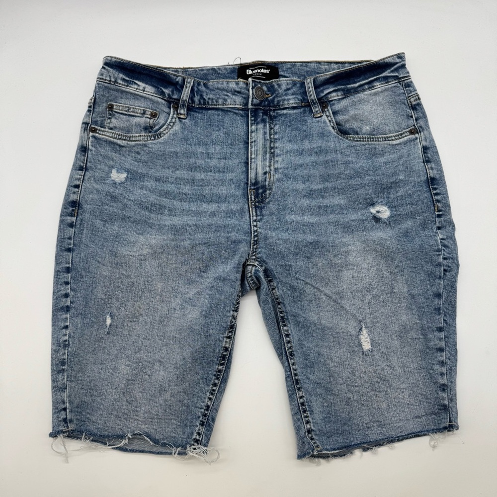 Bluenotes Slim Fit Distressed Denim Shorts Men’s Size US 36
